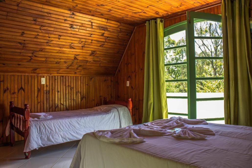 Hotel Fazenda Caledonia Inn Нова-Фрибургу Экстерьер фото