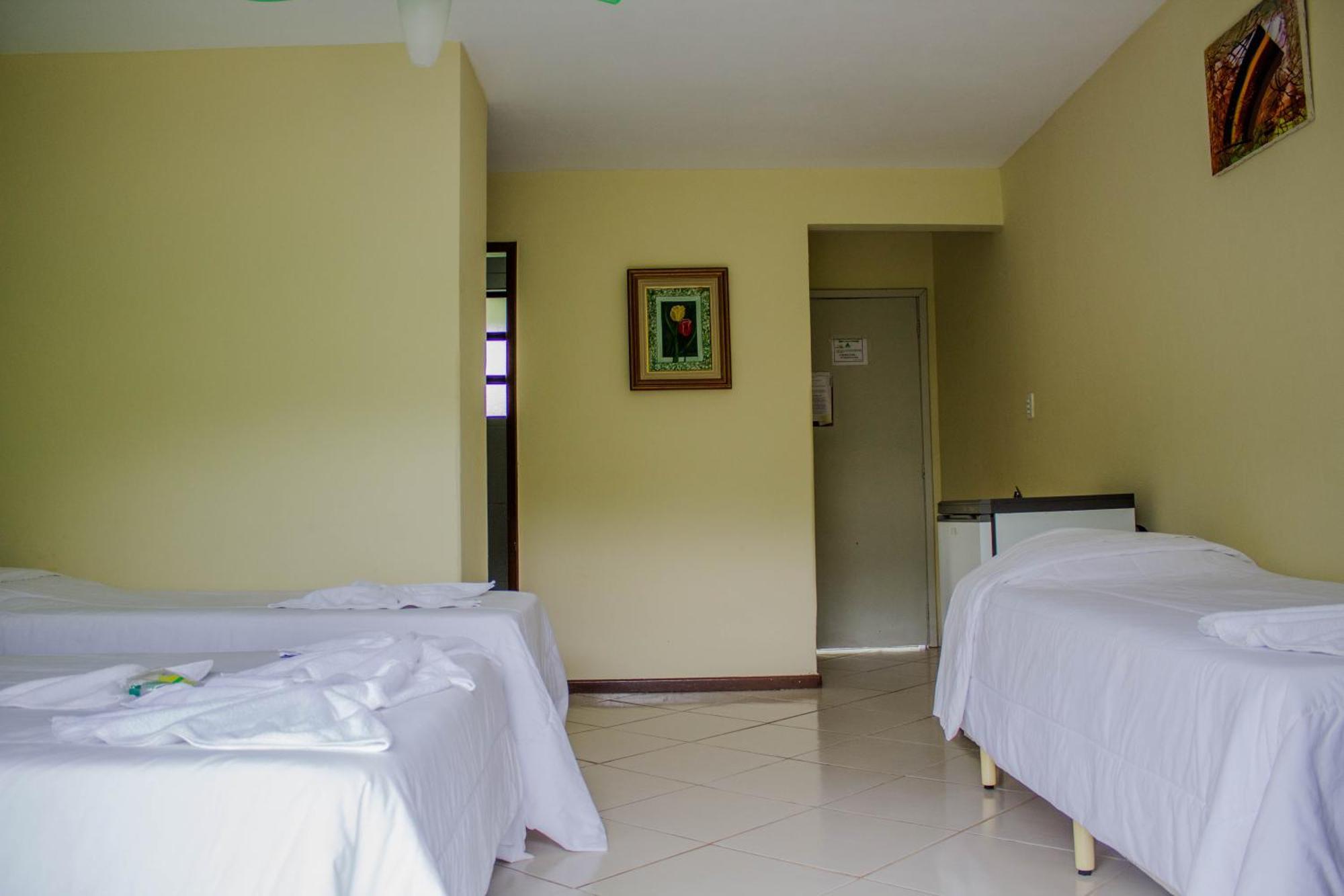 Hotel Fazenda Caledonia Inn Нова-Фрибургу Экстерьер фото