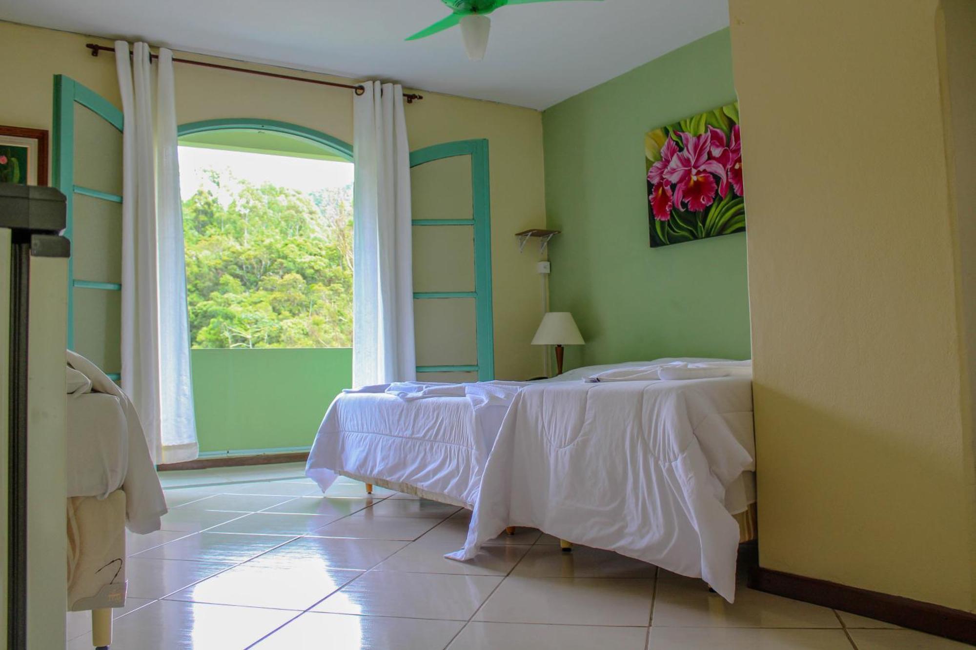 Hotel Fazenda Caledonia Inn Нова-Фрибургу Экстерьер фото
